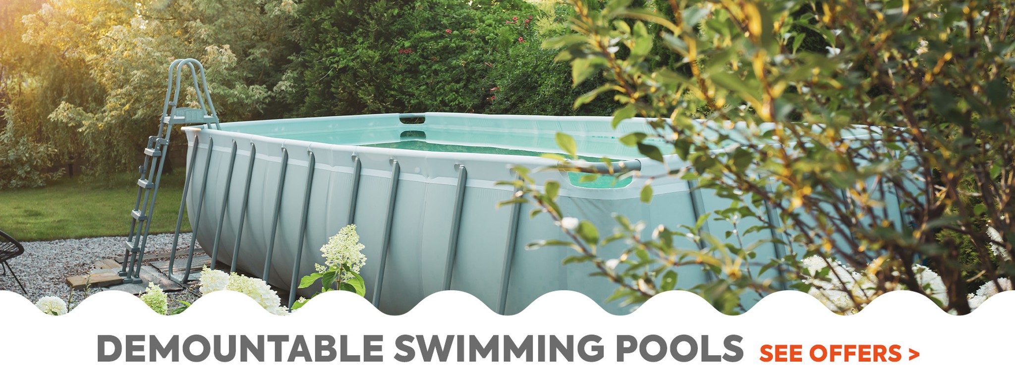 Discover our range of removable pools at the best price for hours of fun in your garden this summer.