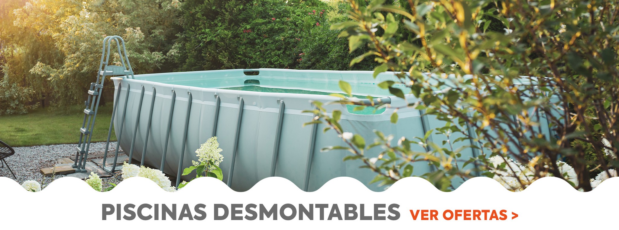 Descubre nuesta gama de piscinas desmontables al mejor precio para horas de diversión en tu jardín este verano.