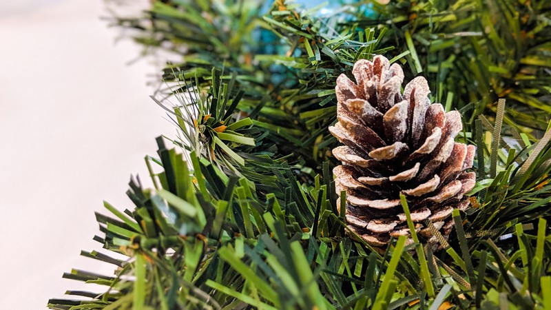 Elegir árbol artificial o natural de Navidad
