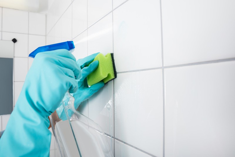 How to clean the tiles