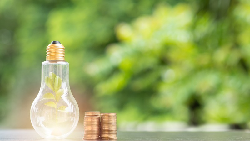 7 tips to save on your electric bill