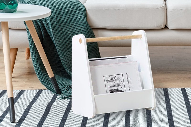 Two original ideas for setting up your own wooden magazine rack