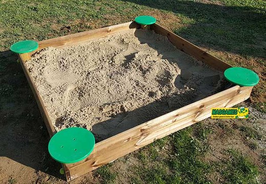 MS Deluxe public use wood sandpit with anchors