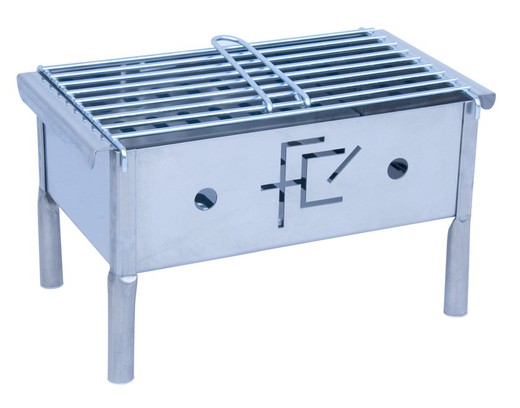 Flores Cortes charcoal or wood tabletop barbecue measuring 34x21x21 cm.