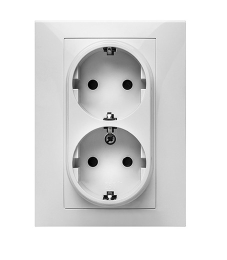 Double outlet 16A-250V white