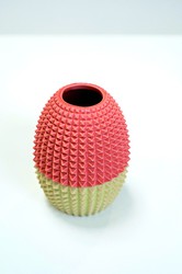 Bicolor Ceramic Vase 9,5 x 9,5 x 12,5 cm.