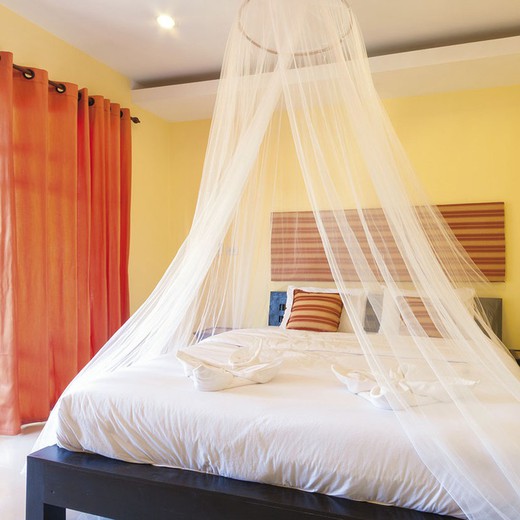 Mosquito net for double bed