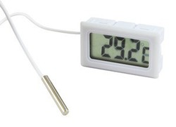 Digital termometer, -50ºC / + 70ºC.