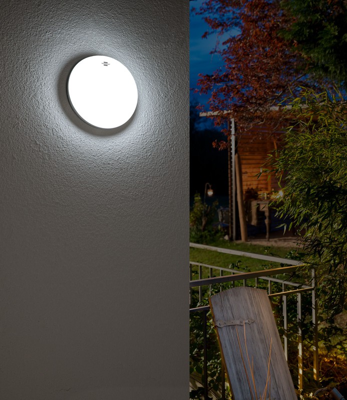 Projecteur d'extérieur à LED mince — BRYCUS