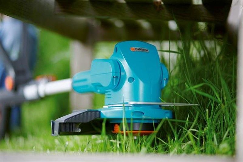Recortabordes EasyCut 400/25 Gardena — Brycus