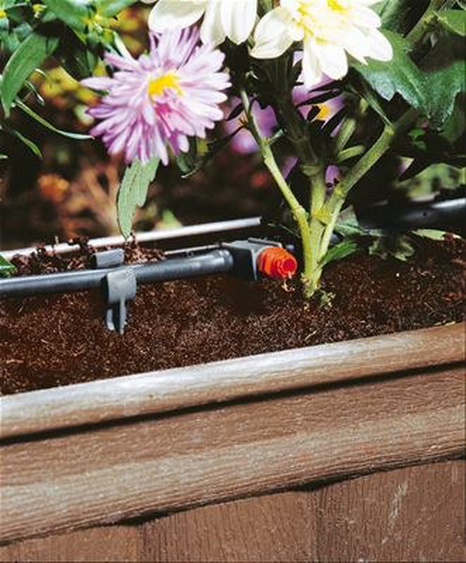 Arrosage automatique de vacances GARDENA pour 36 plantes en pots - Jardiland